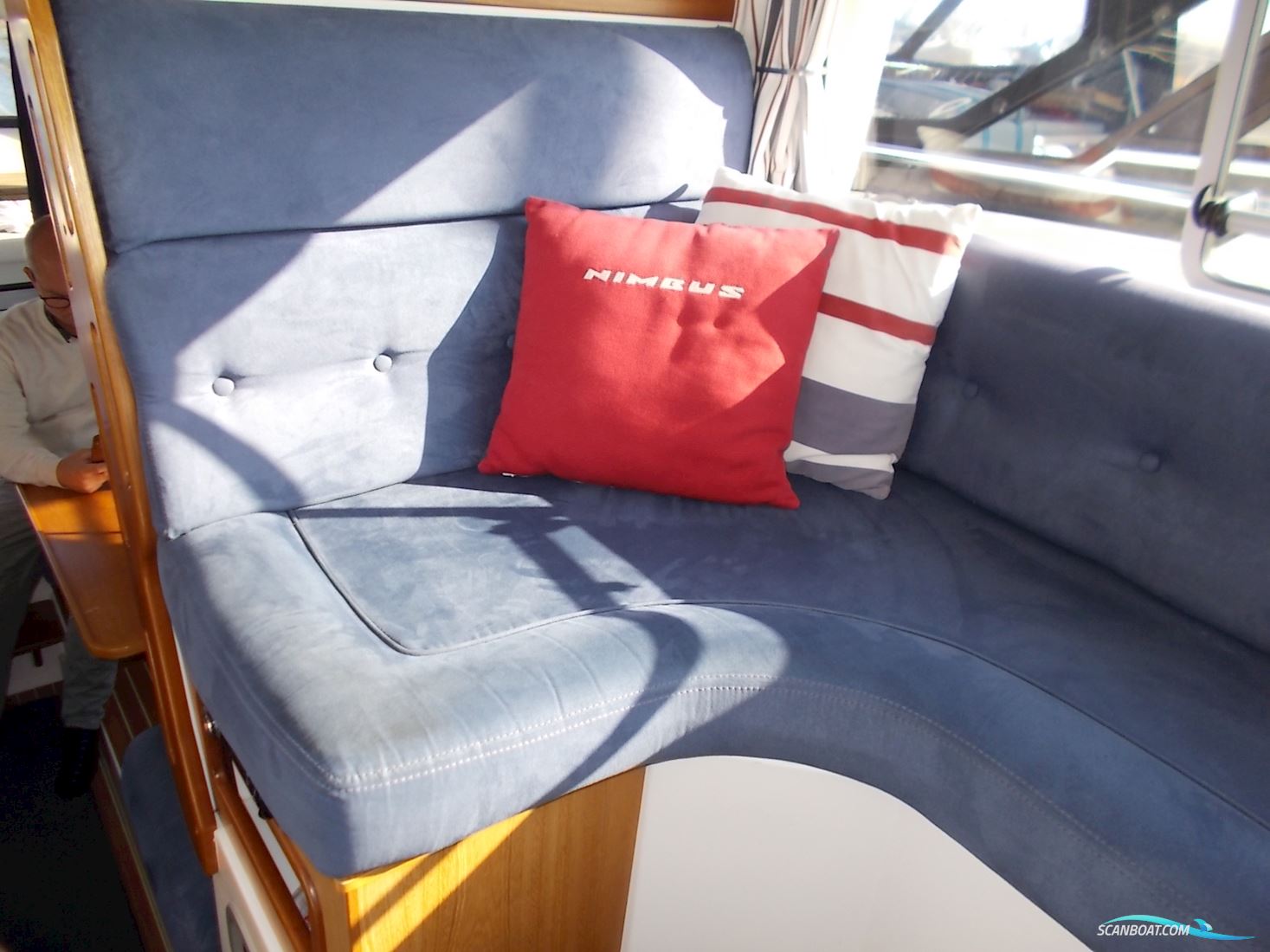 Nimbus 340 Commander