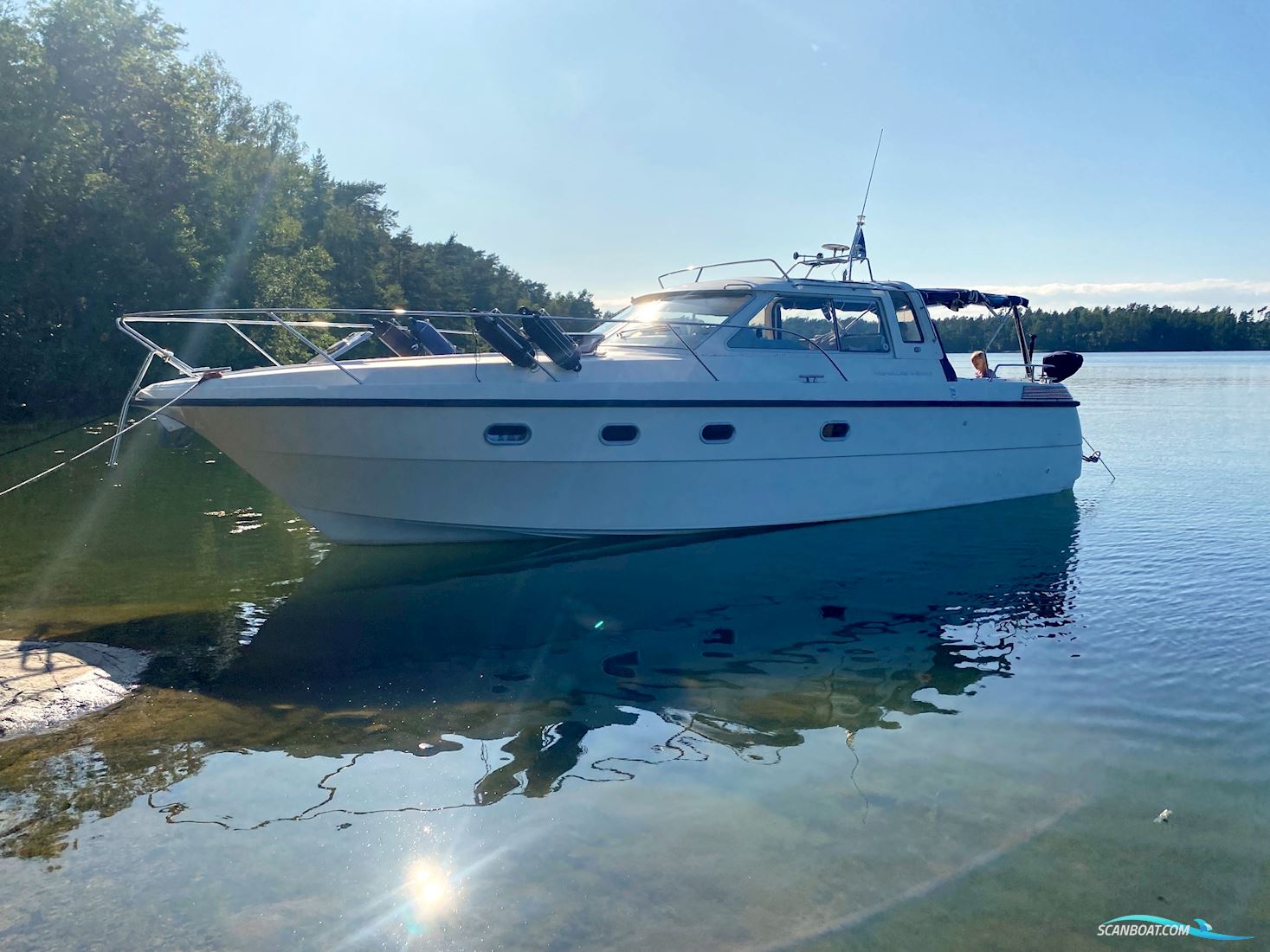 Nimbus 35 DC Corona Motorbåt 1989, med 2 x Volvo Penta AQAD41P -1997 motor, Sverige