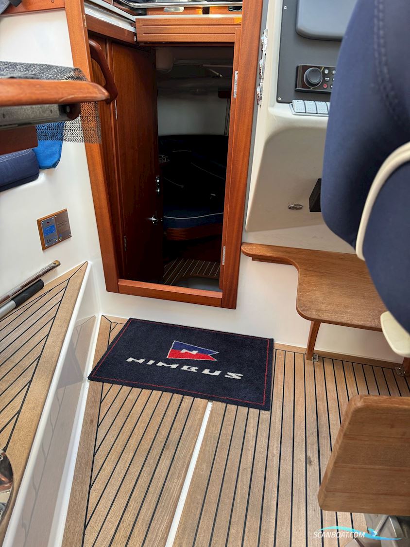 Nimbus 35 Nova Coupé