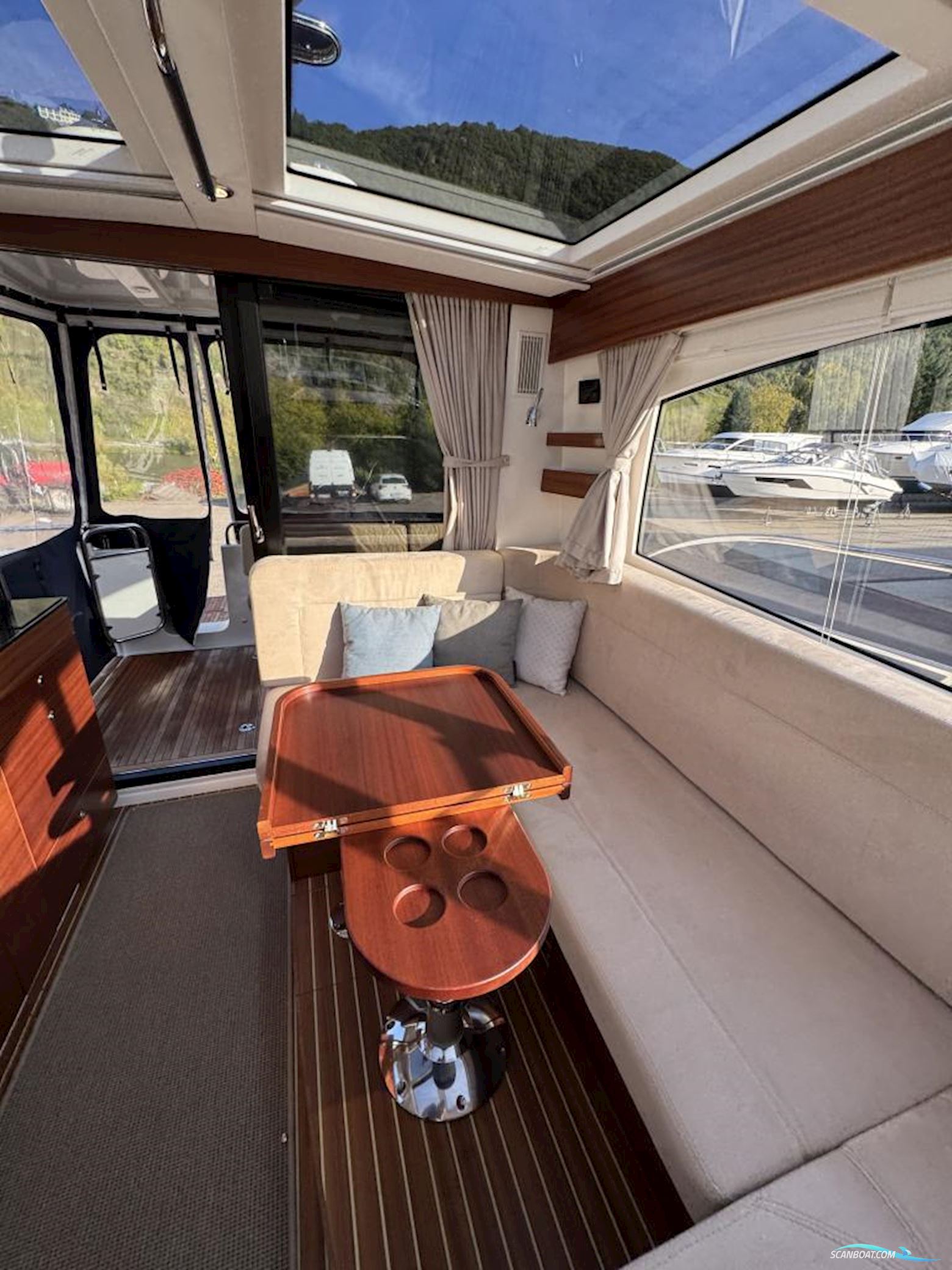 Nimbus 365 Coupé - Reserviert