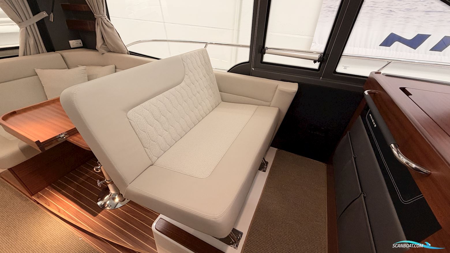 Nimbus 365 Coupe 