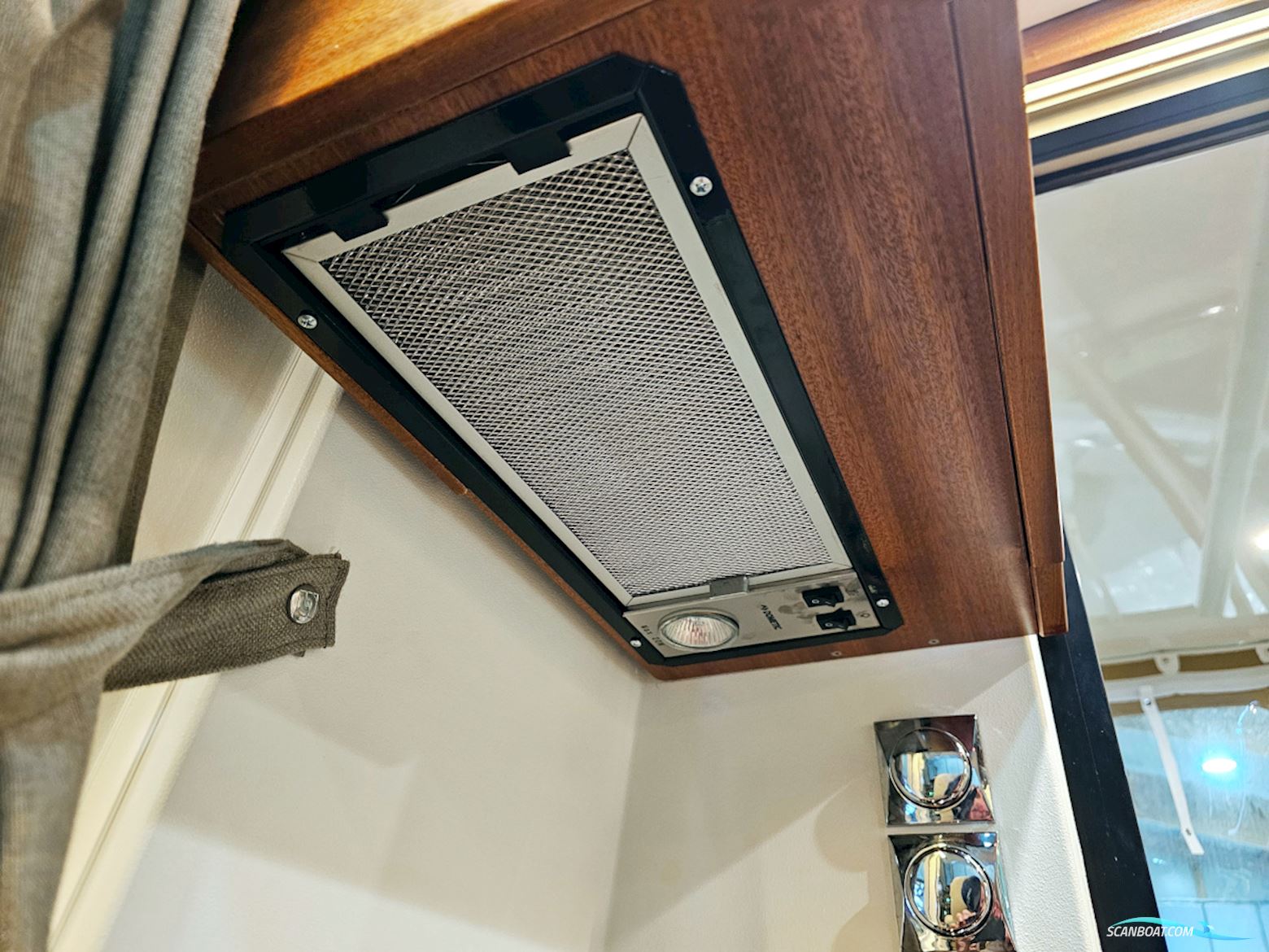 Nimbus 365 Coupe Volvo Penta D6-435 EVC II