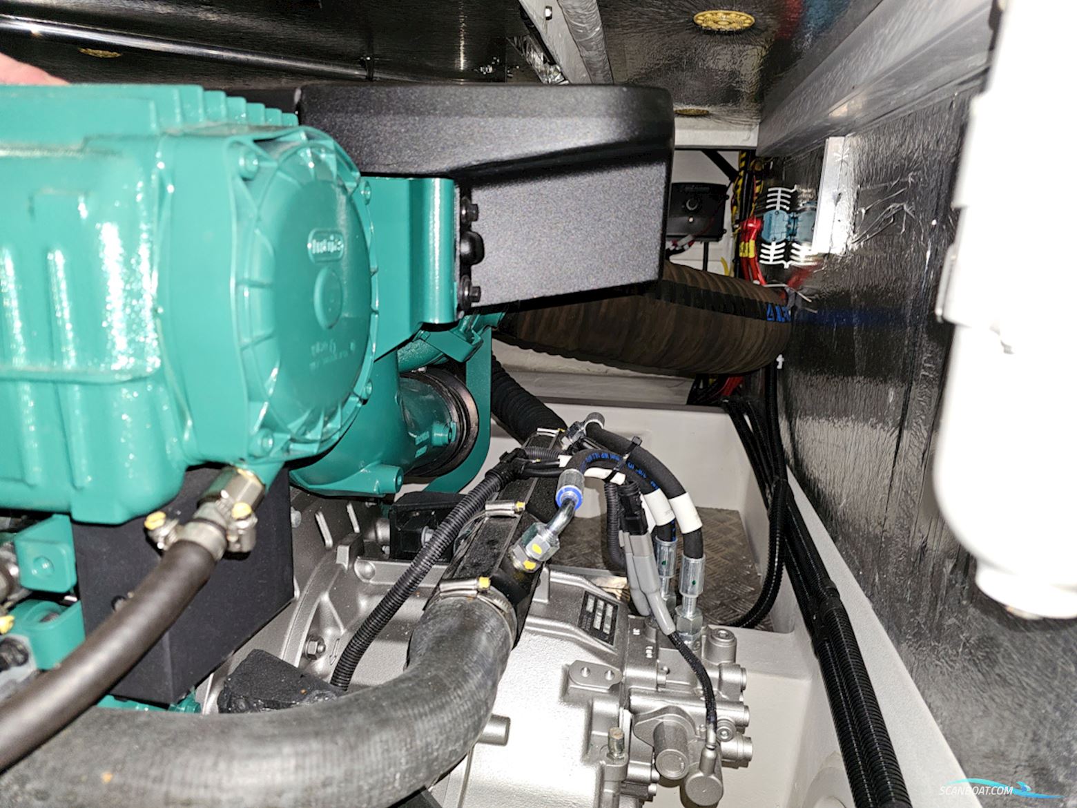 Nimbus 365 Coupe Volvo Penta D6-435 EVC II