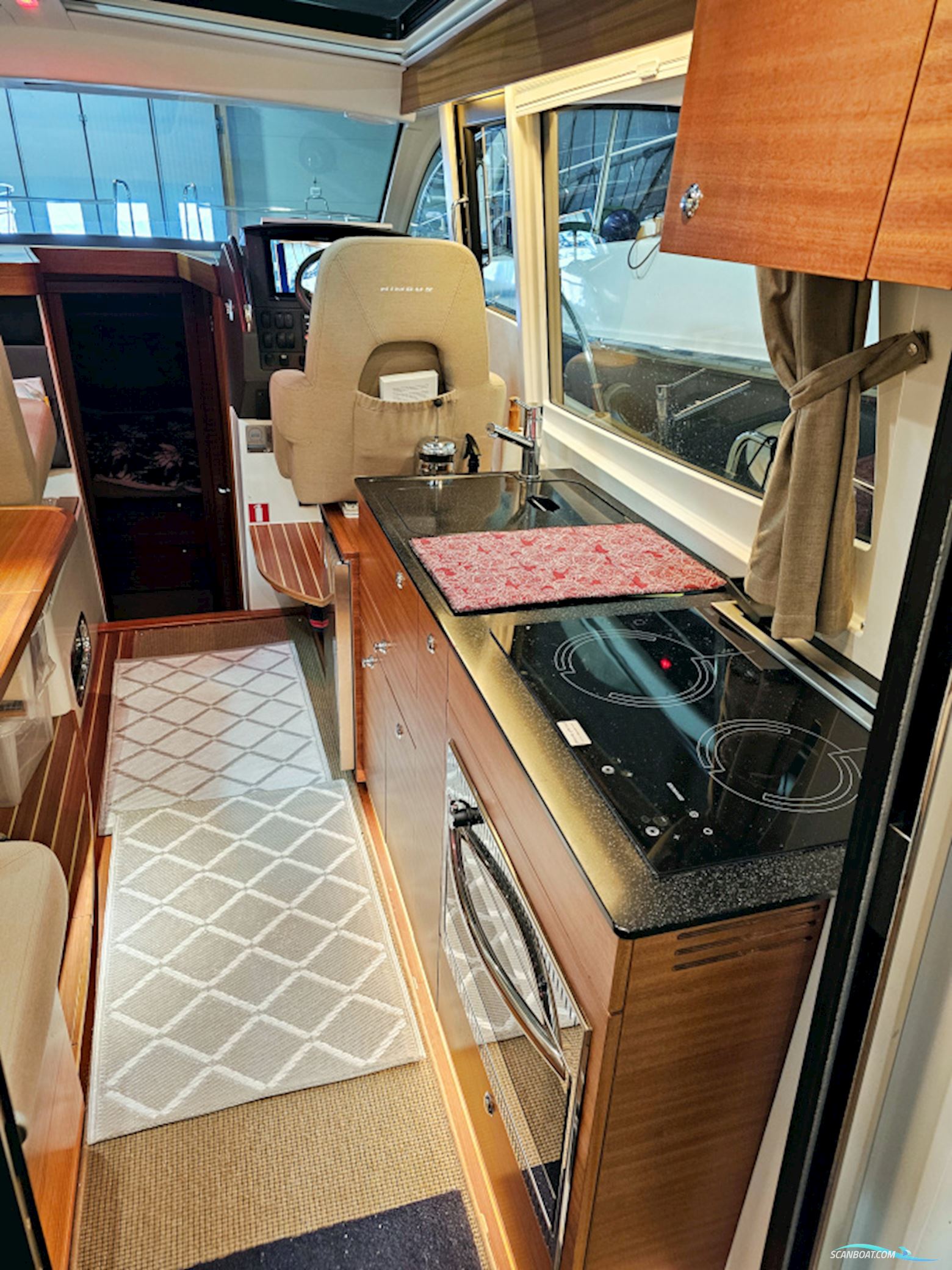 Nimbus 365 Coupe Volvo Penta D6-435 EVC II