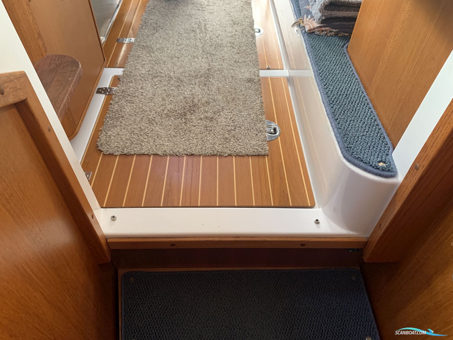 Nimbus 380 Carisma