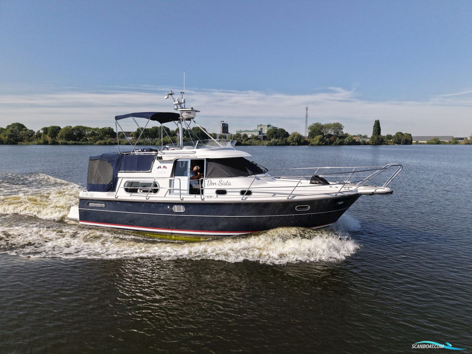 Nimbus 380 Commander