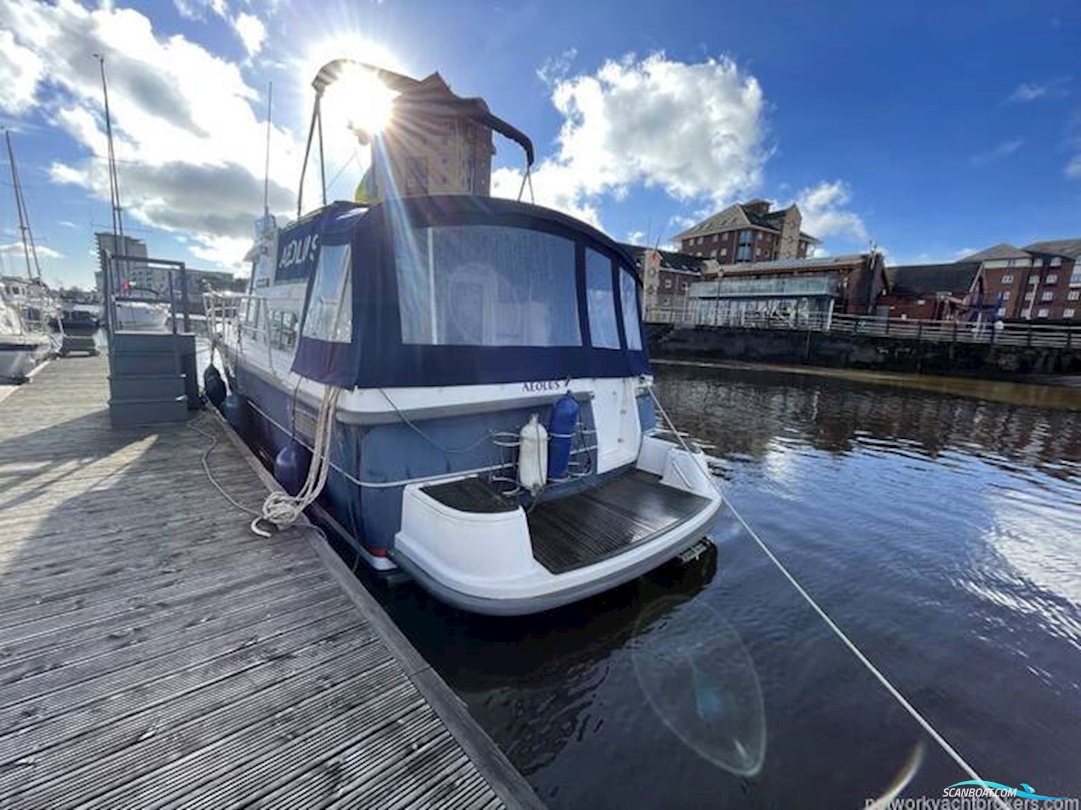 Nimbus 380 Commander