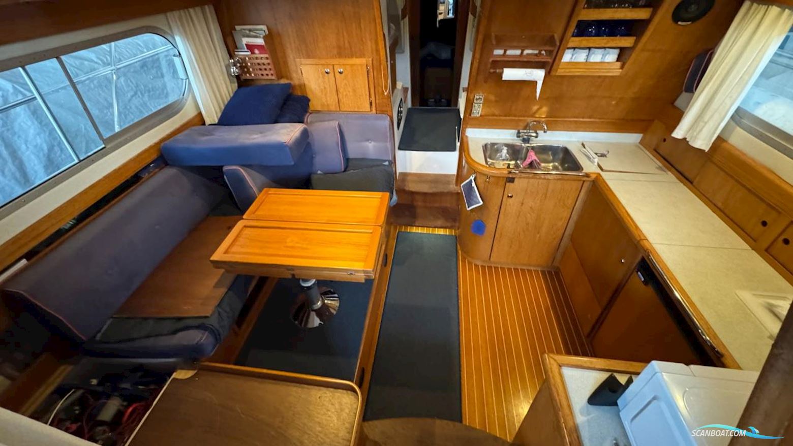 Nimbus 380 Commander