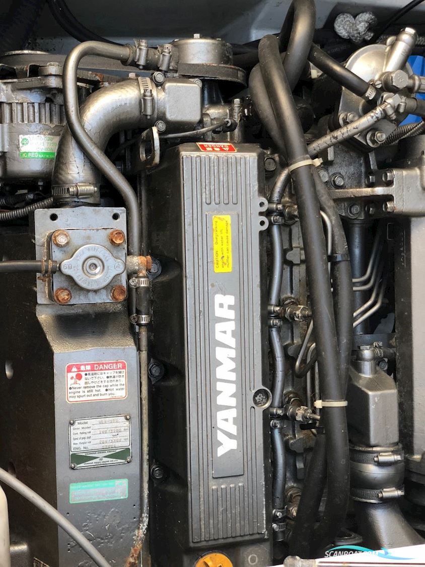 Nimbus 380 Commander