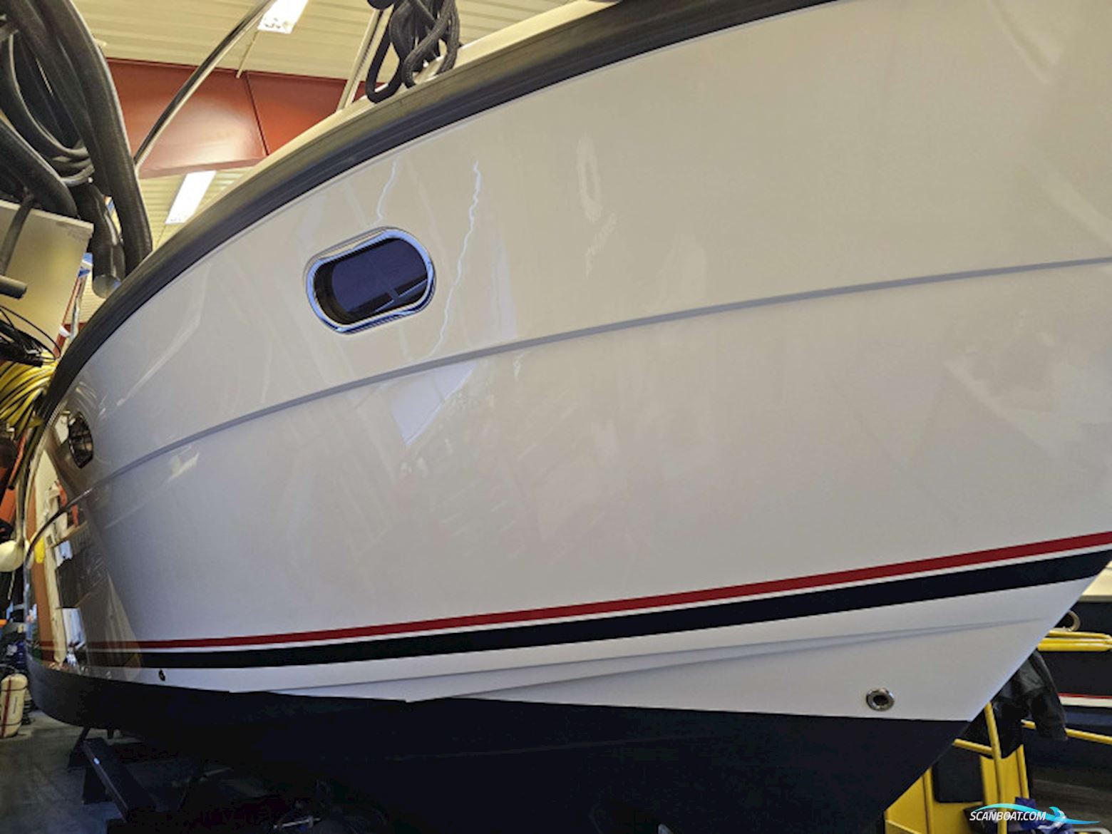 Nimbus 42 Nova Coupé