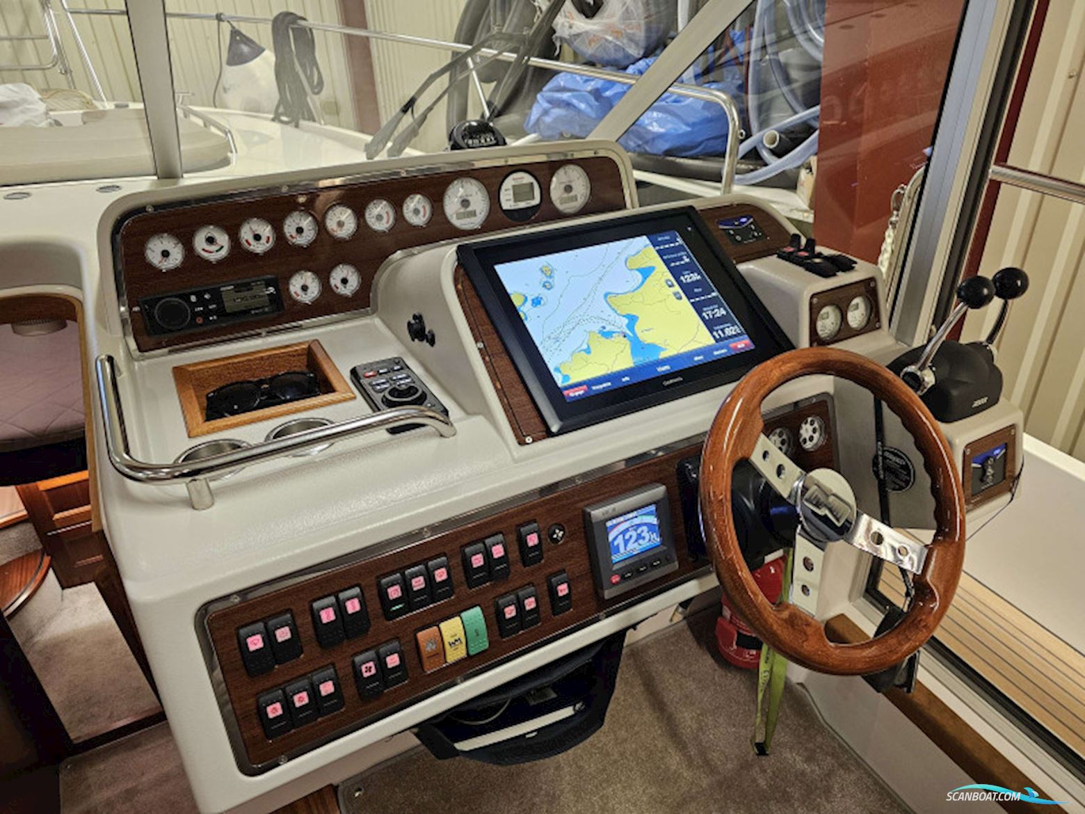 Nimbus 42 Nova Coupé