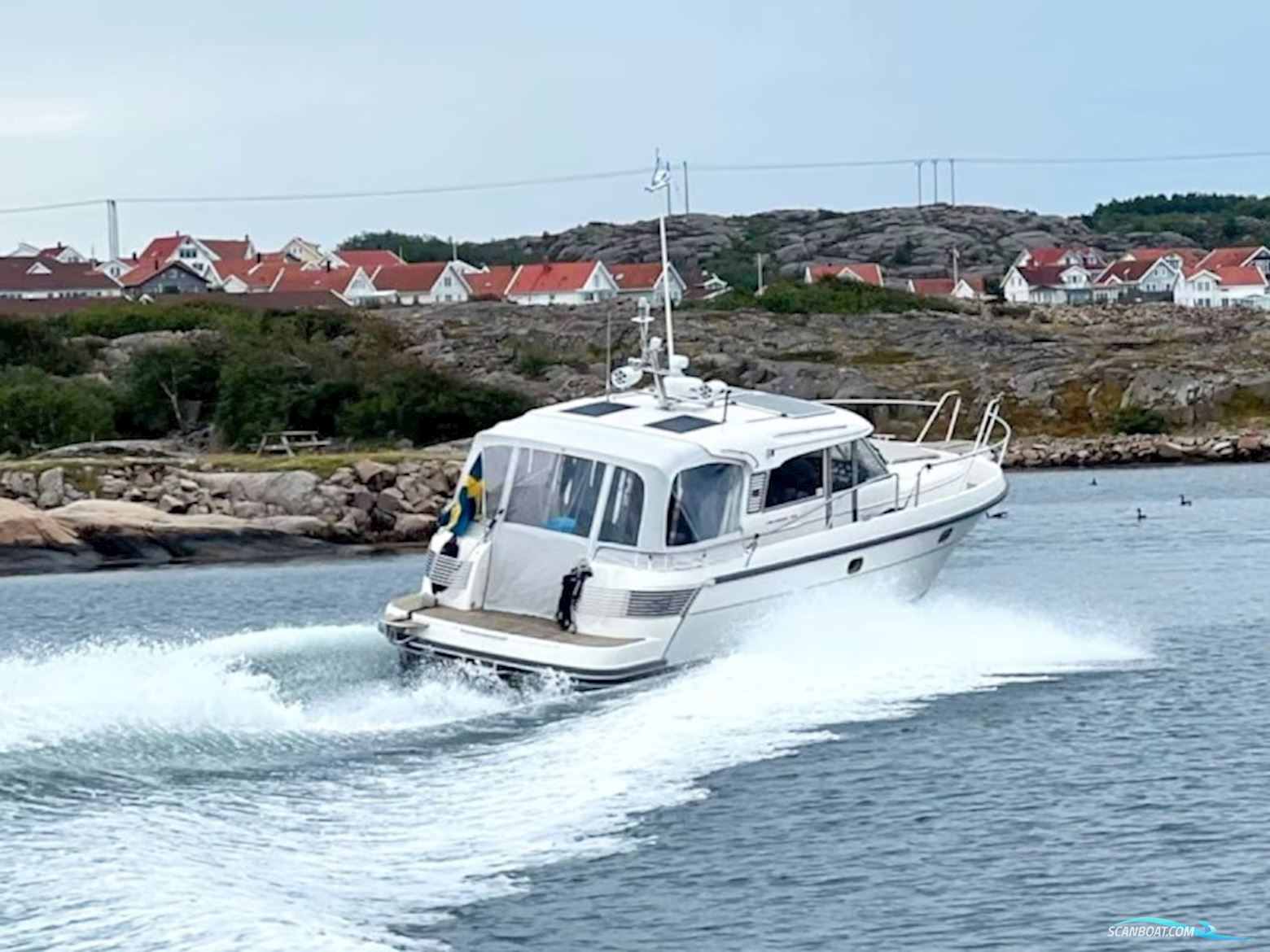 Nimbus 42 Nova Coupé Motorbåt 2009, med Volvo Penta D6 Diesel "Z-Drive" motor, Sverige