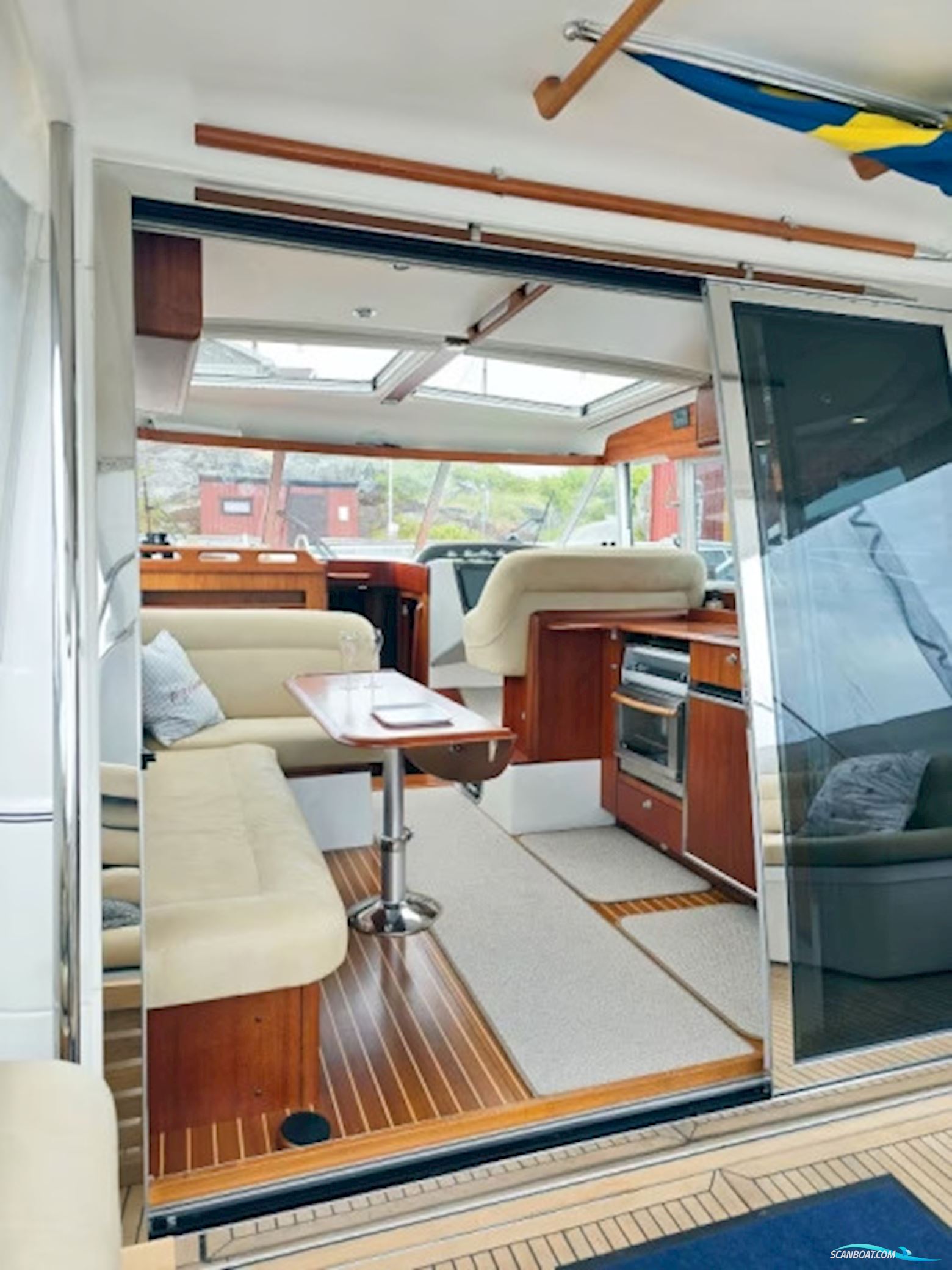 Nimbus 42 Nova Coupé