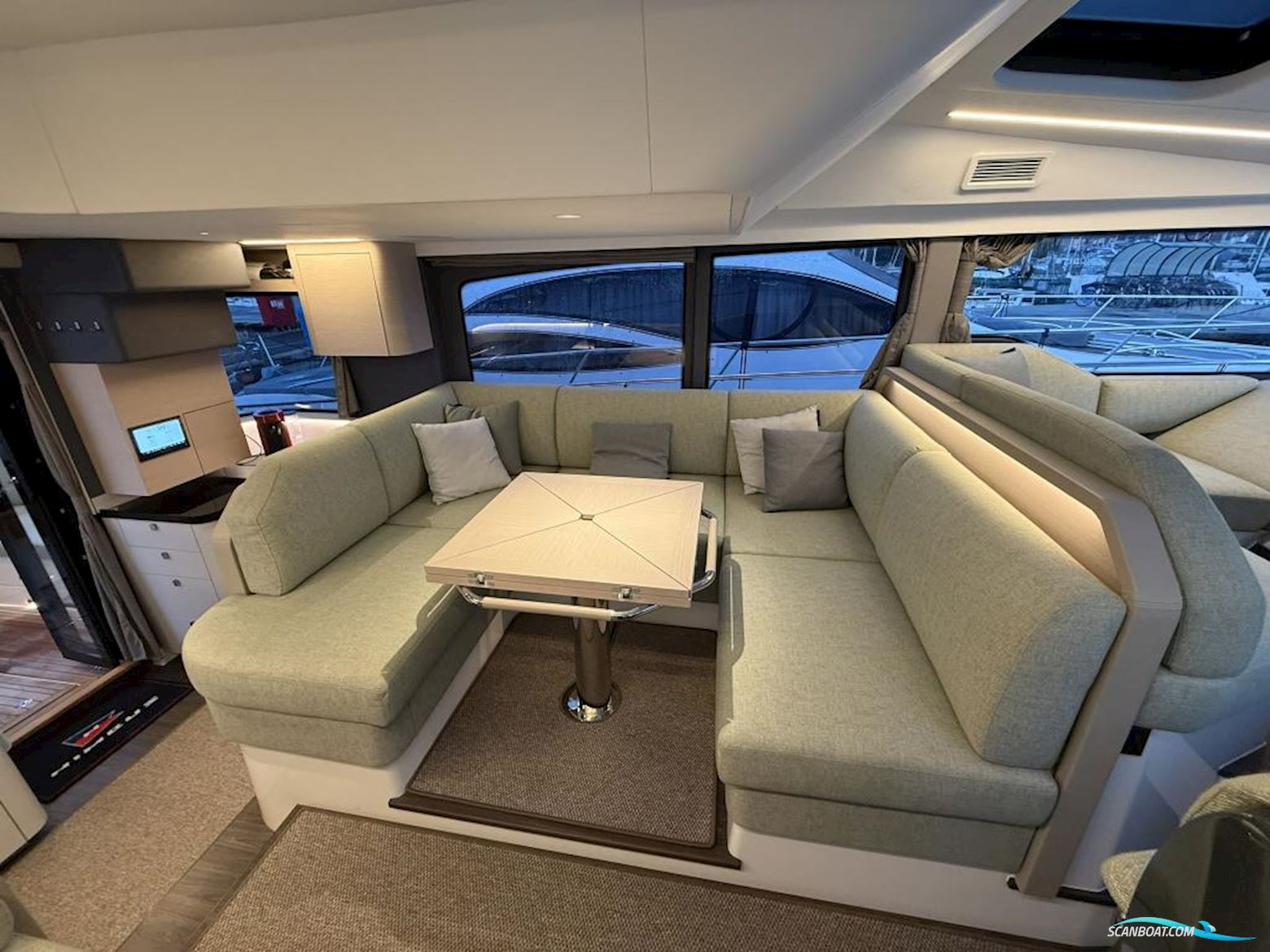 Nimbus 495 Flybridge