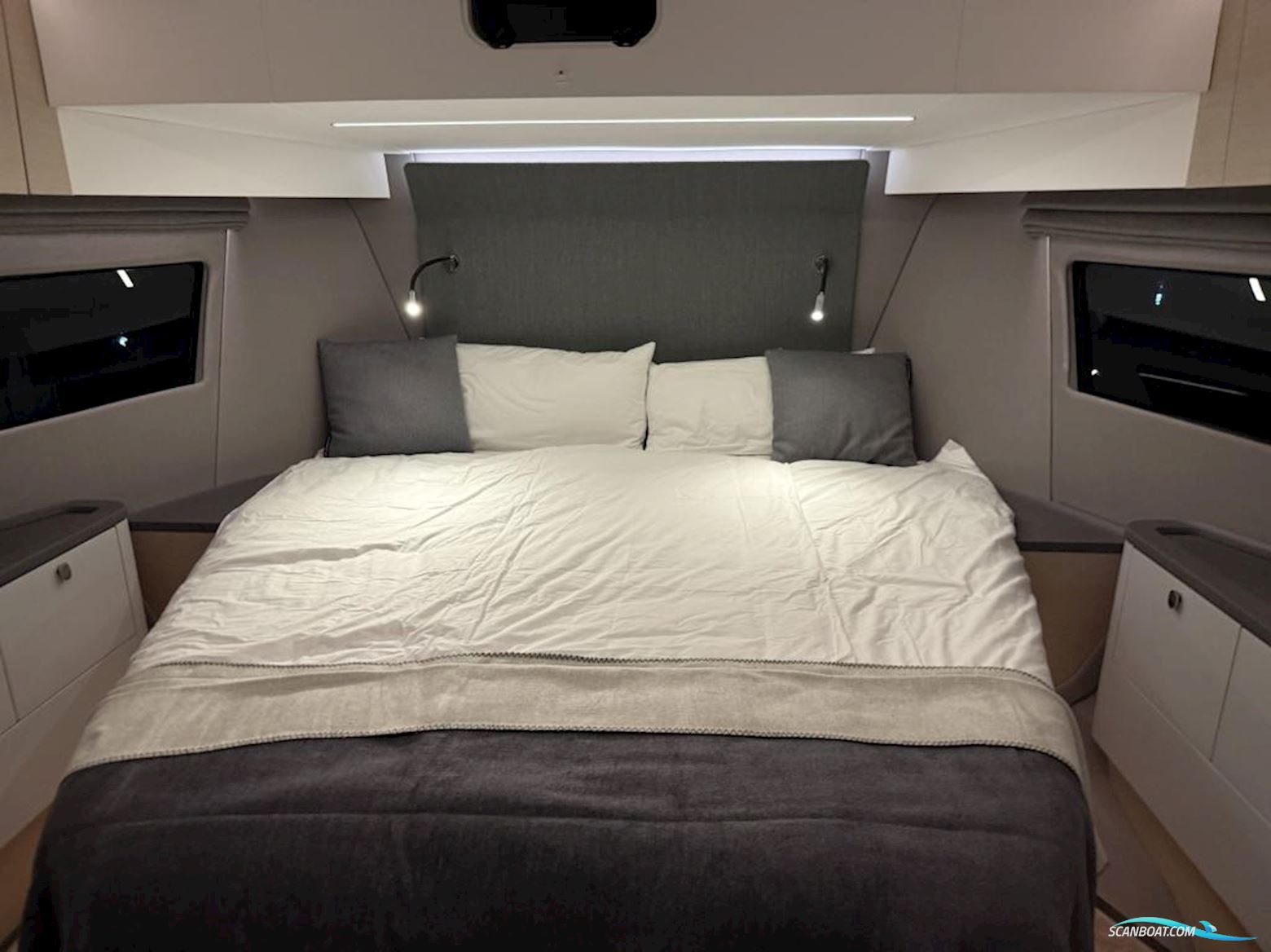 Nimbus 495 Flybridge