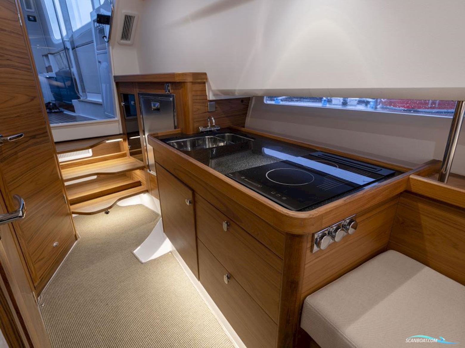 NIMBUS Sport Coupe 42