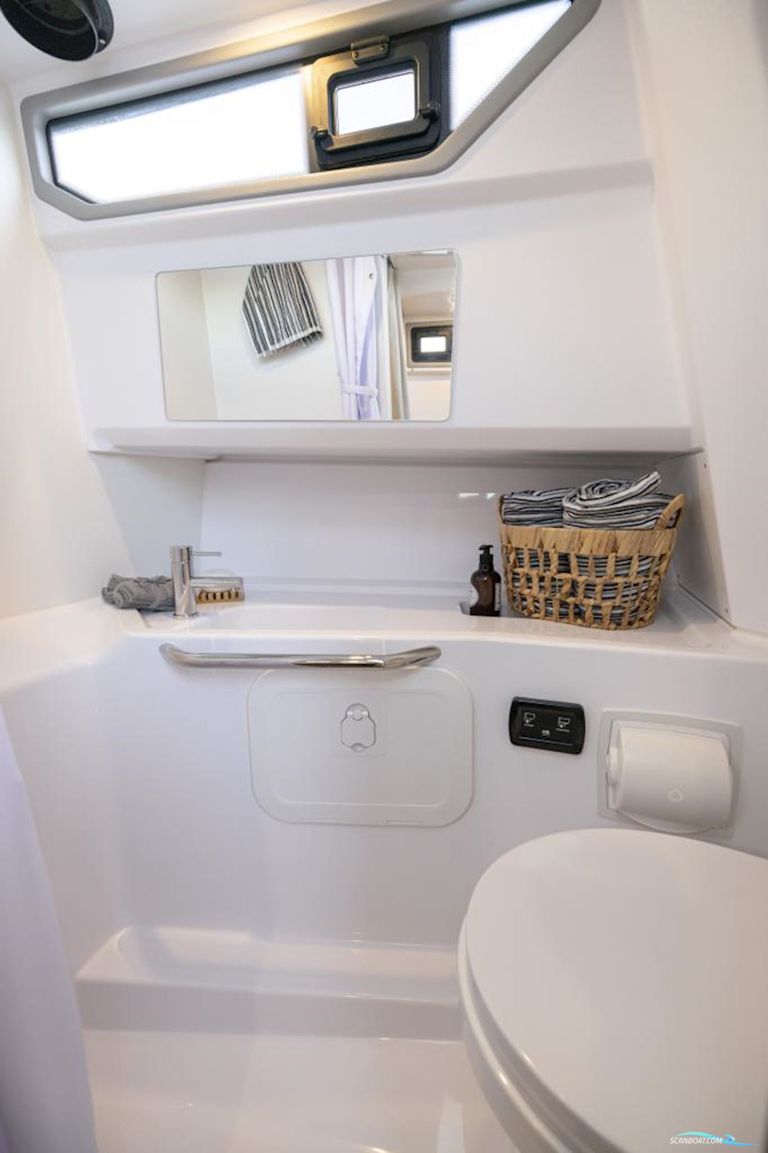 Nimbus Sport Tender 35