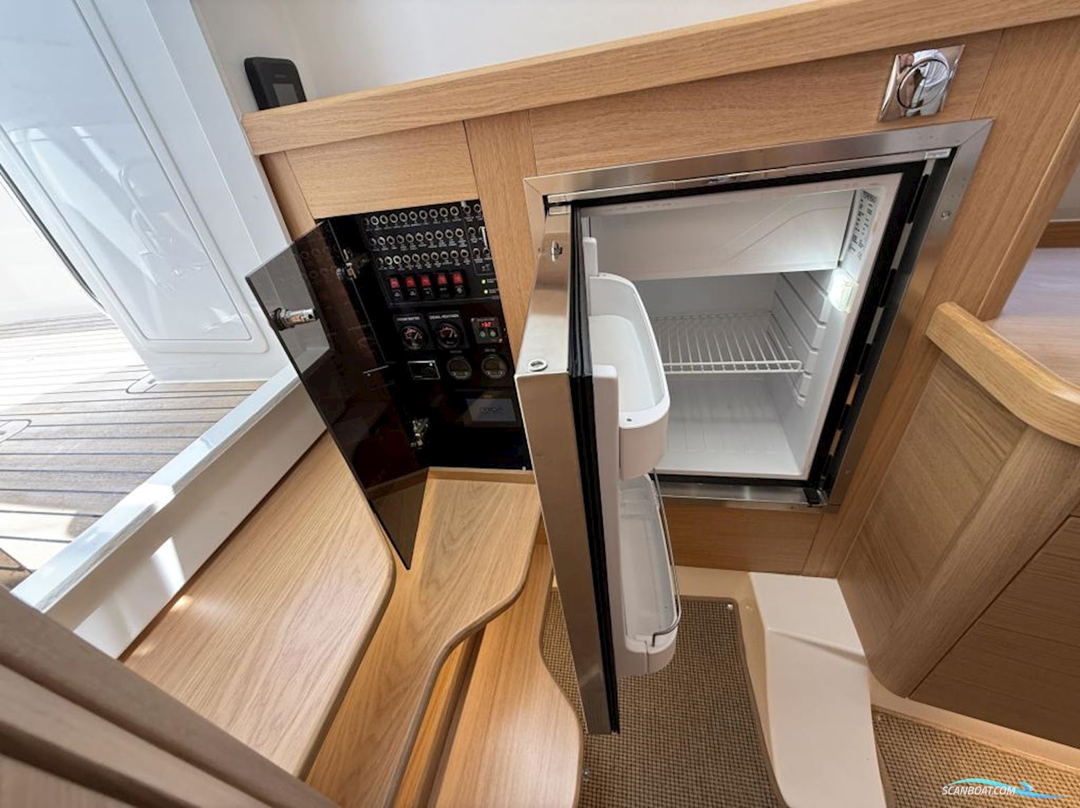 Nimbus T11 - Gyro, Lithiumpaket & Aircon