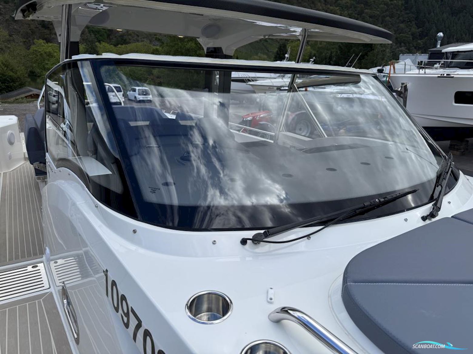 Nimbus T11