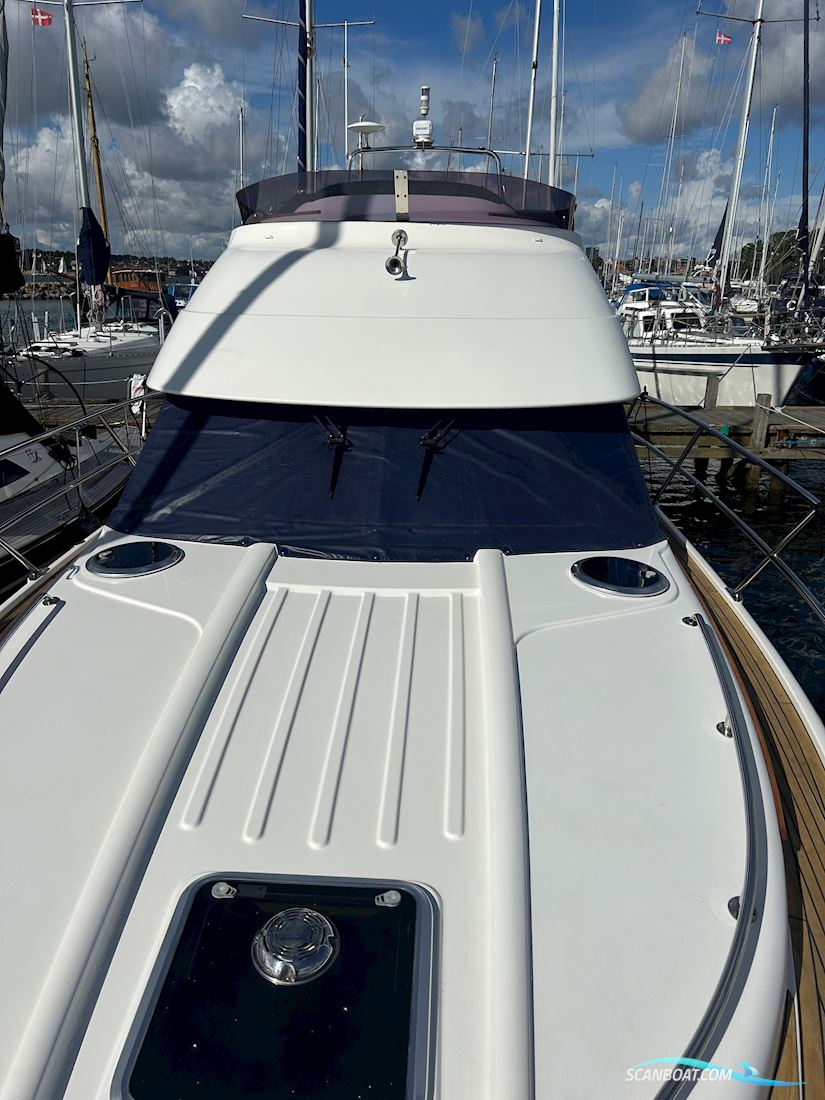 Nord West 370 Flybridge IPS 400