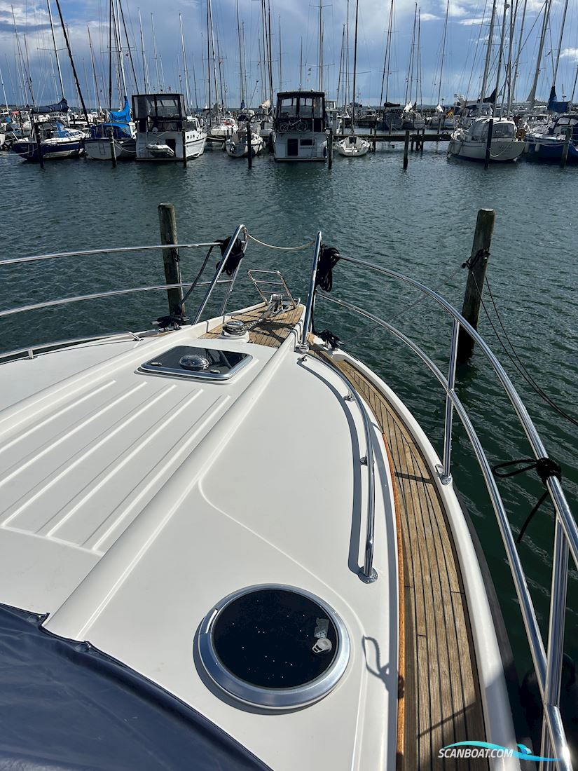Nord West 370 Flybridge IPS 400