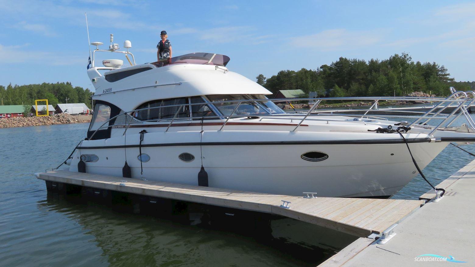 Nord West 370 Flybridge Motorbåt 2010, med Volvo Penta D4 - 300 motor, Finland