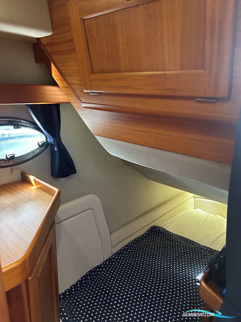 Nord West 370 Flybridge