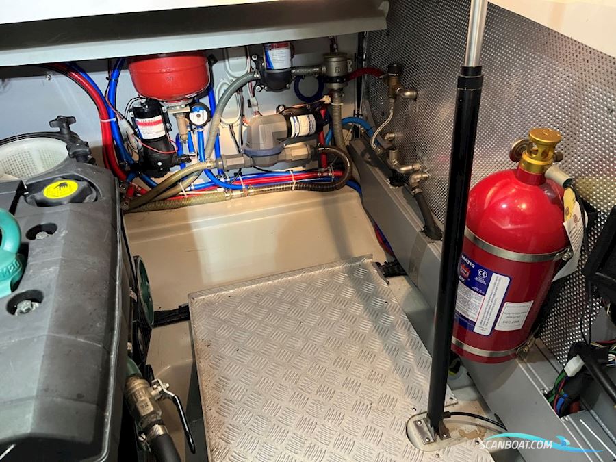 Nord West 390 Flybridge