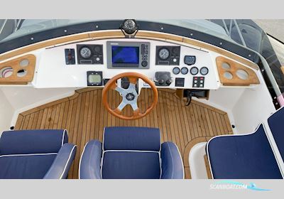 Nord West 390 Flybridge Motorbåt 2001, med 2x Volvo Penta Kad44, Ca 1350h motor, Sverige