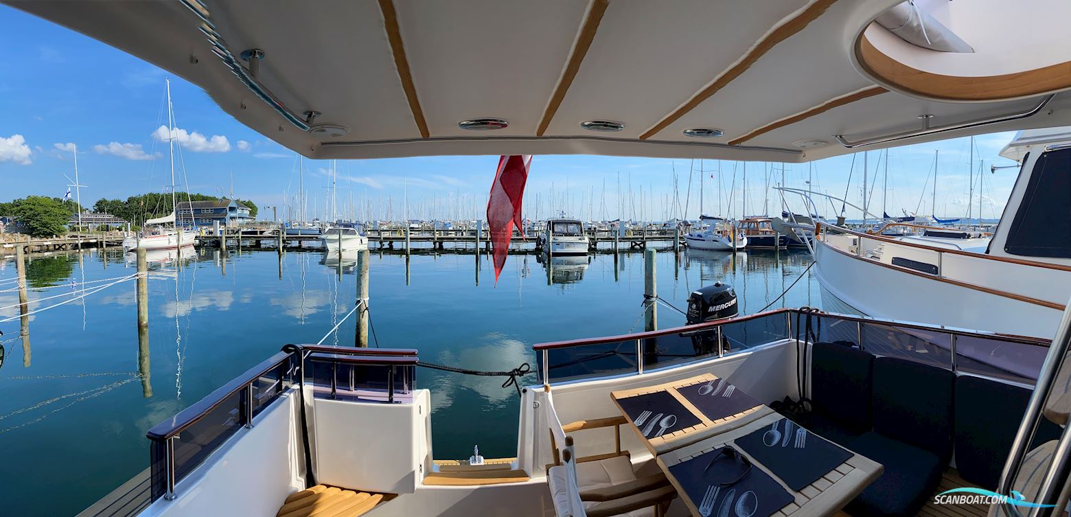 Nord West 390 Flybridge