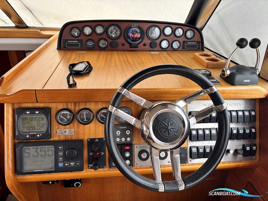 Nord West 390 Flybridge