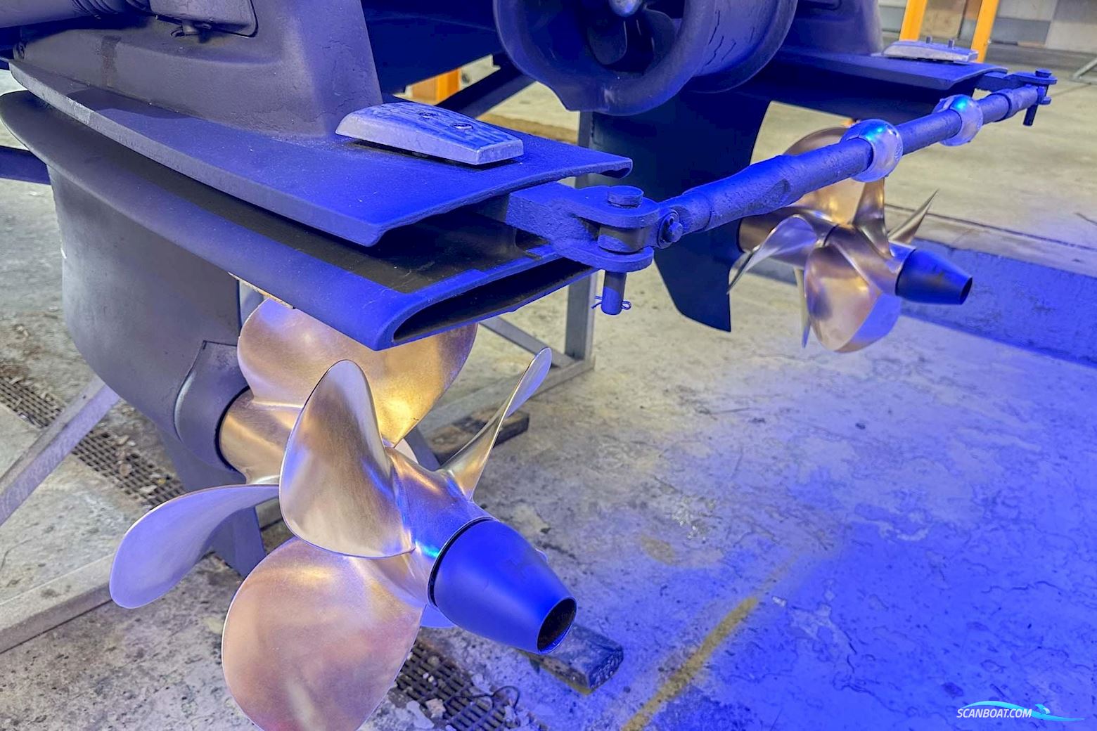 Nord West 420 Flybridge