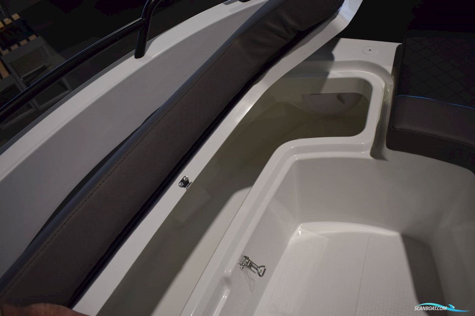 Nordhval SC5 alu - 60 HK Yamaha/Udstyr