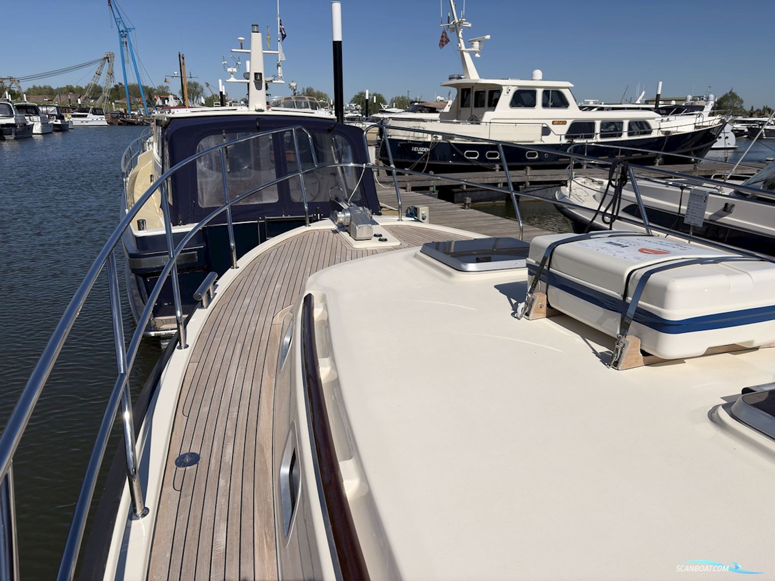 North-Line 37 Wheelhouse