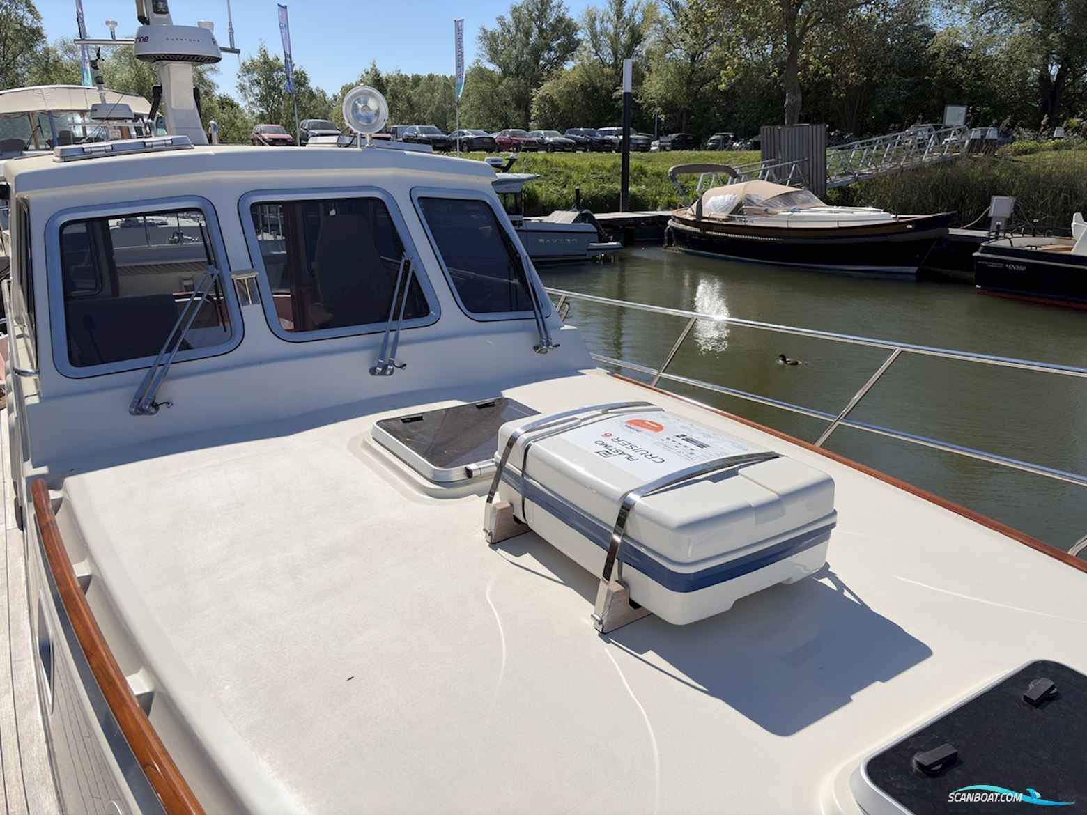 North-Line 37 Wheelhouse