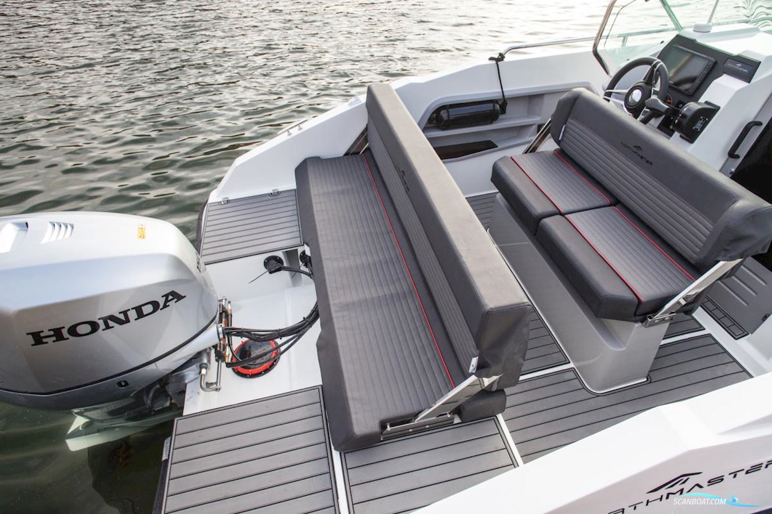 NorthMaster 645 Open