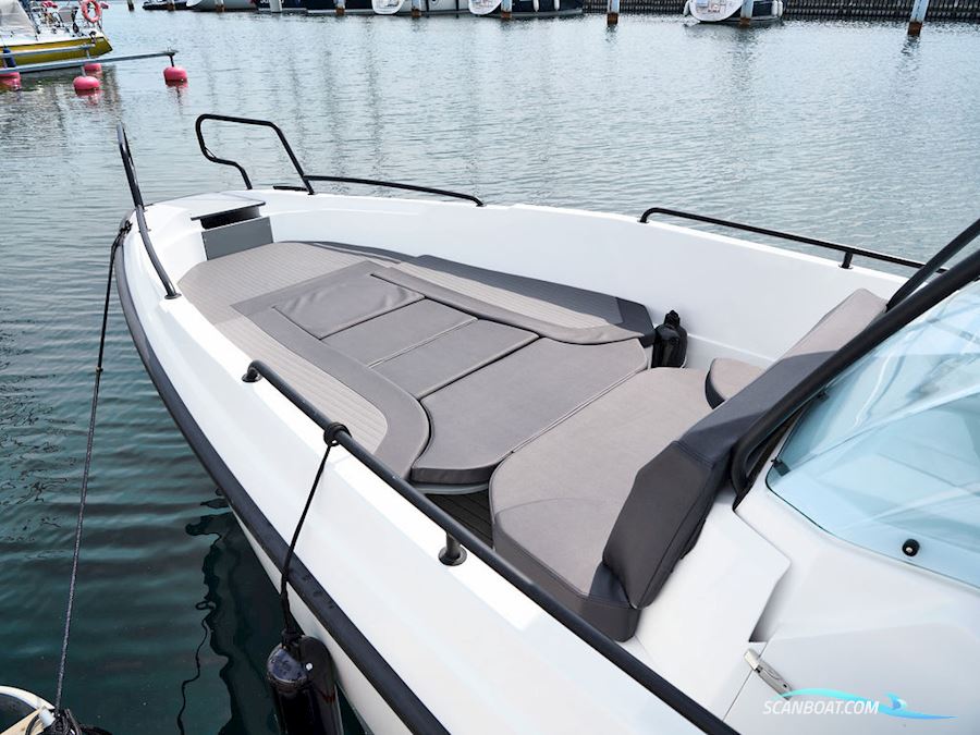 Northmaster 645 T-Top