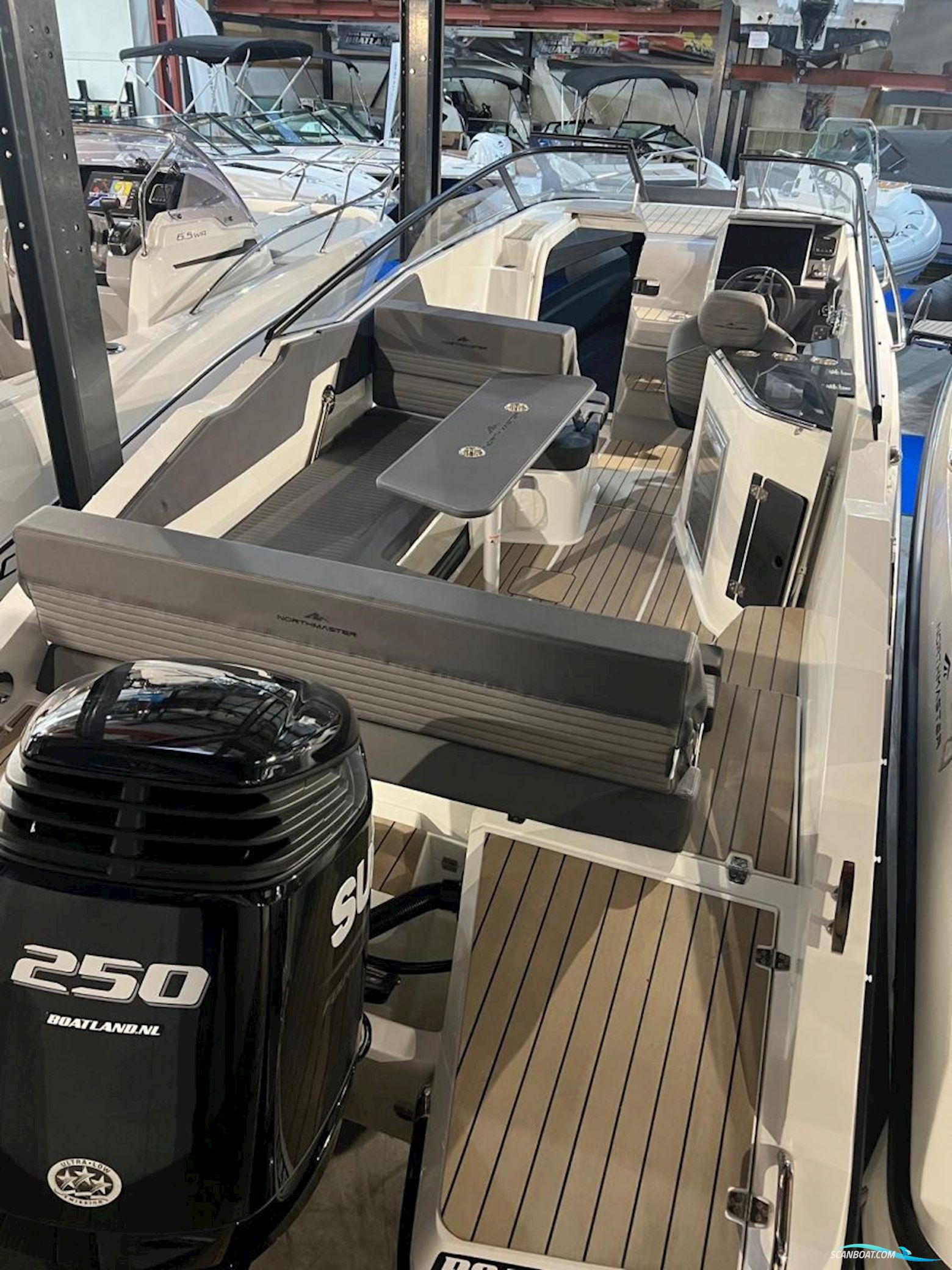 NorthMaster 760 Cruiser. Dit schip is aanwezig op de Suzuki stand van hiswa te water 2026.