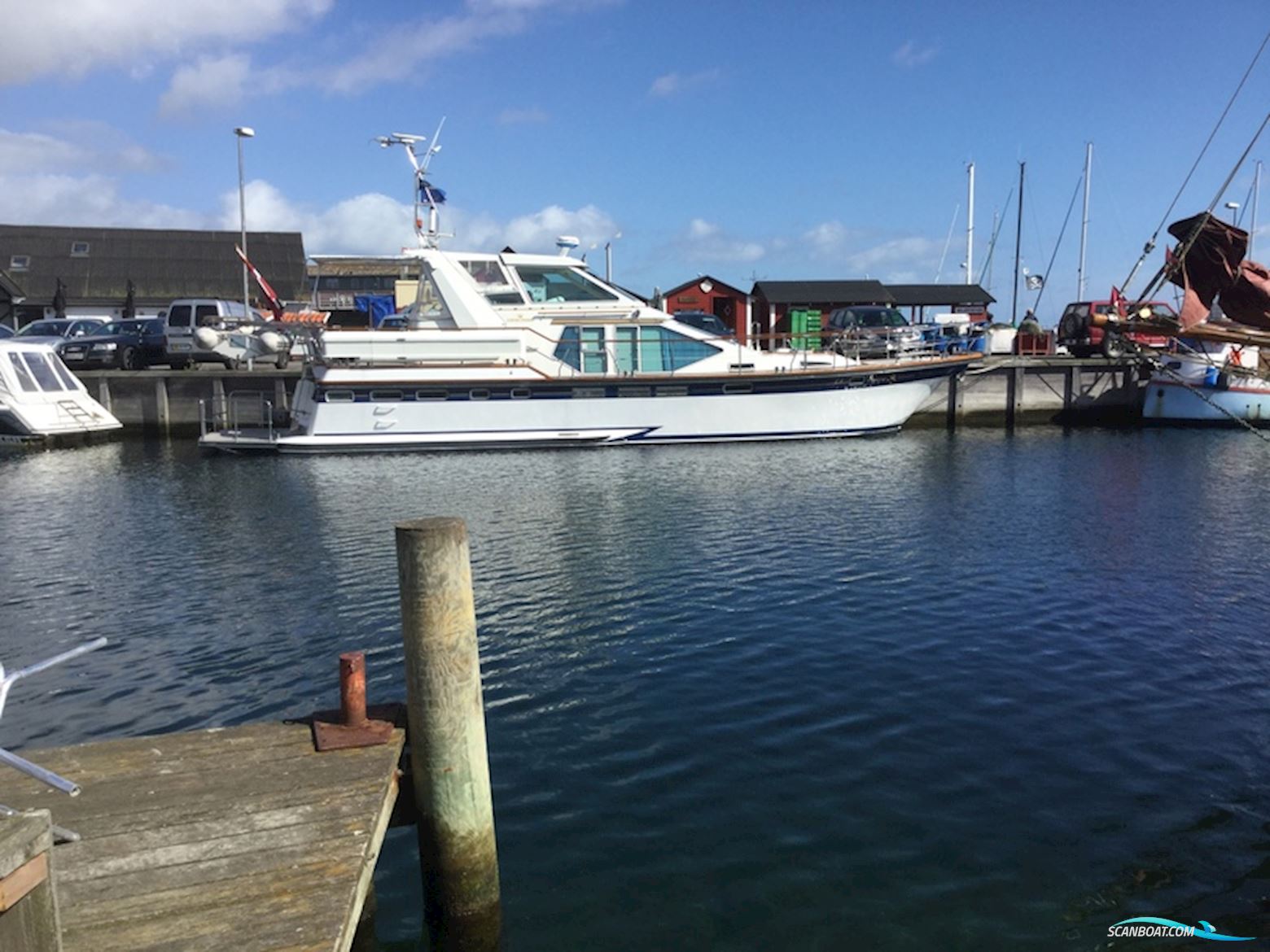 Ocean Cruiser 50 Motorbåt 1988, med 2 x Volvo Penta Tam71
 motor, Danmark