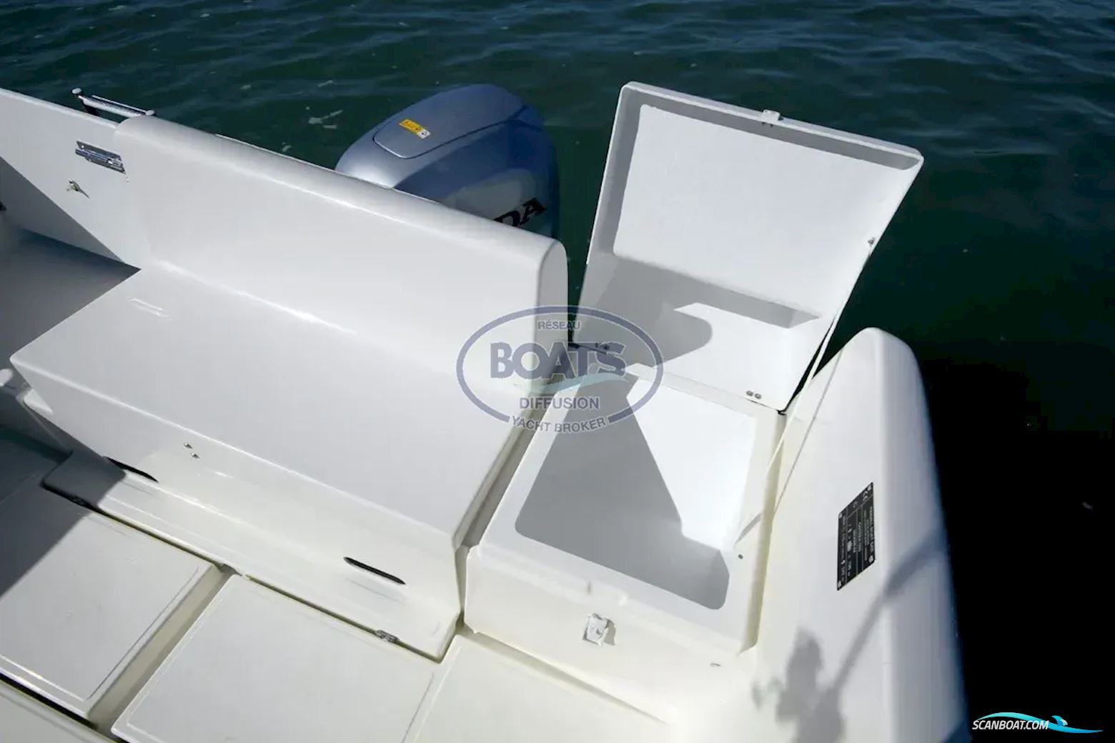 Ocqueteau Ostrea 600