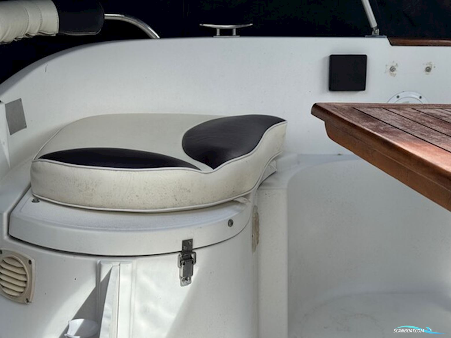 Ørnvik 510 Cruiser Med F75 Mariner 4 Takt 1,6L og 1300 kg Brenderup Bådtrailer