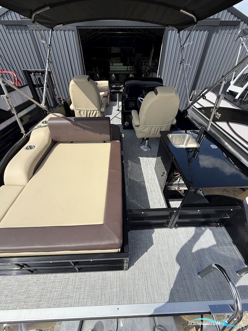 Old Lake Marine P19 Pontoon Pontonboot