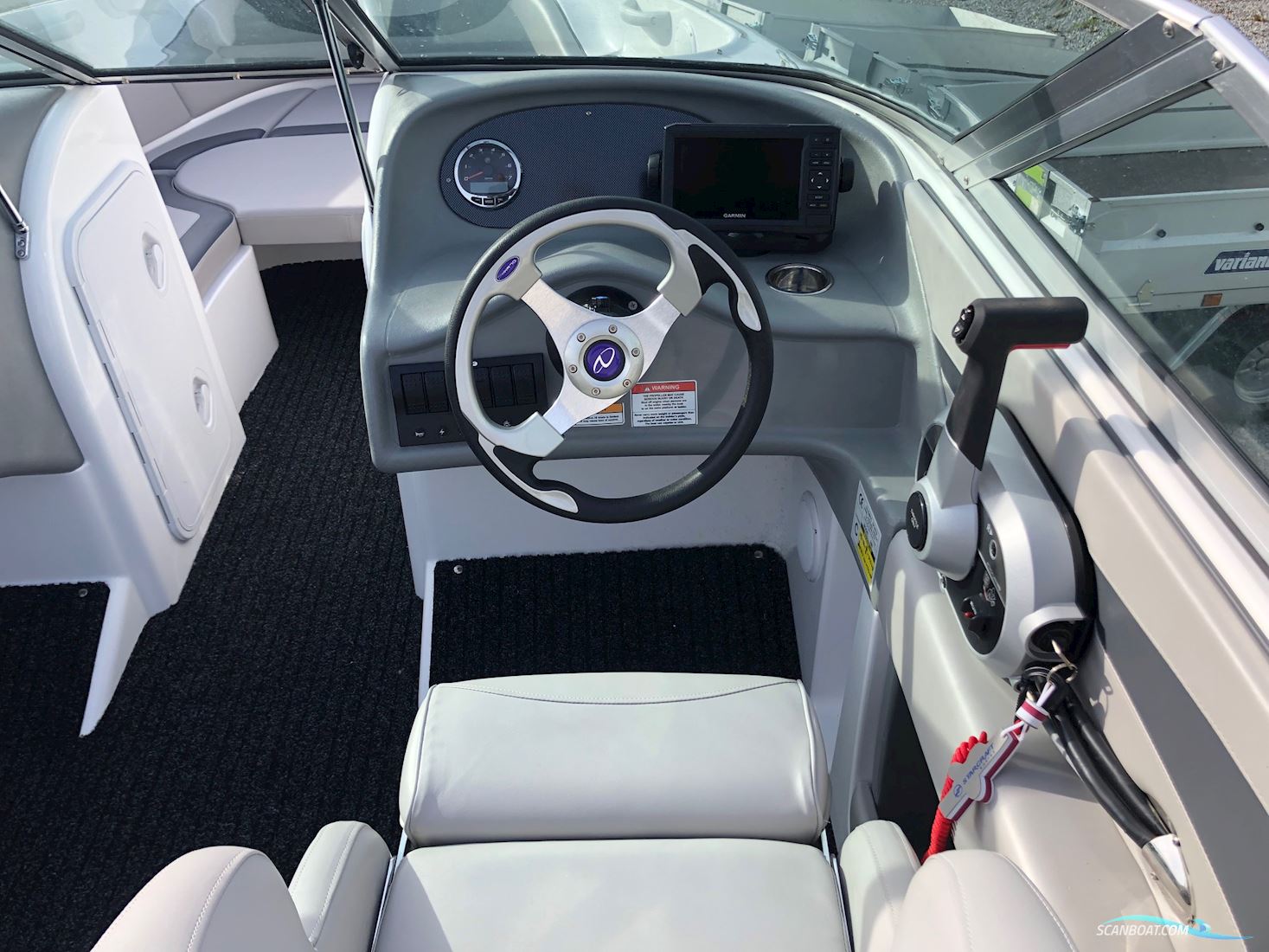 Olympic 580 Bowrider Med Mercury 115 hk CT