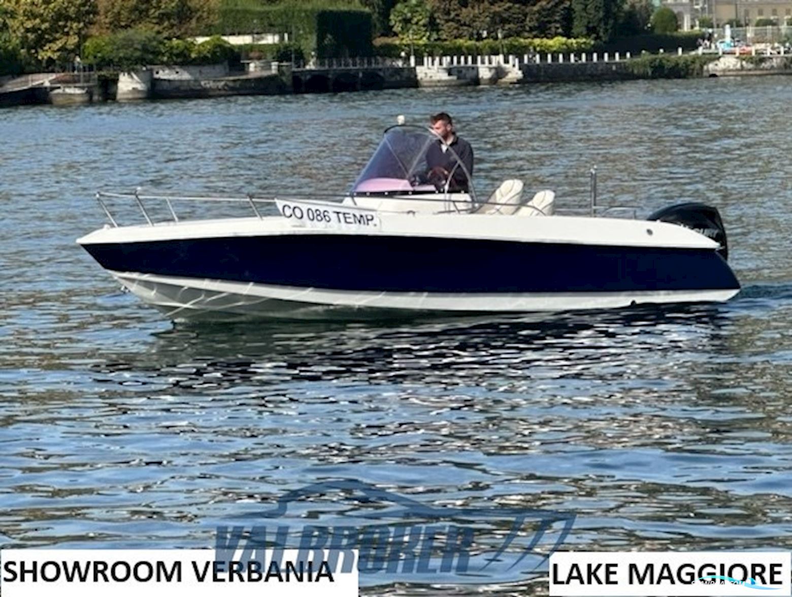 Open Sunny 22 Sportline Motorbåt 2007, med Mercury F200 XL Verado motor, Italien