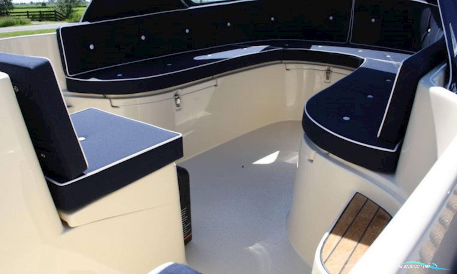 Oud Huijzer 575 Luxury