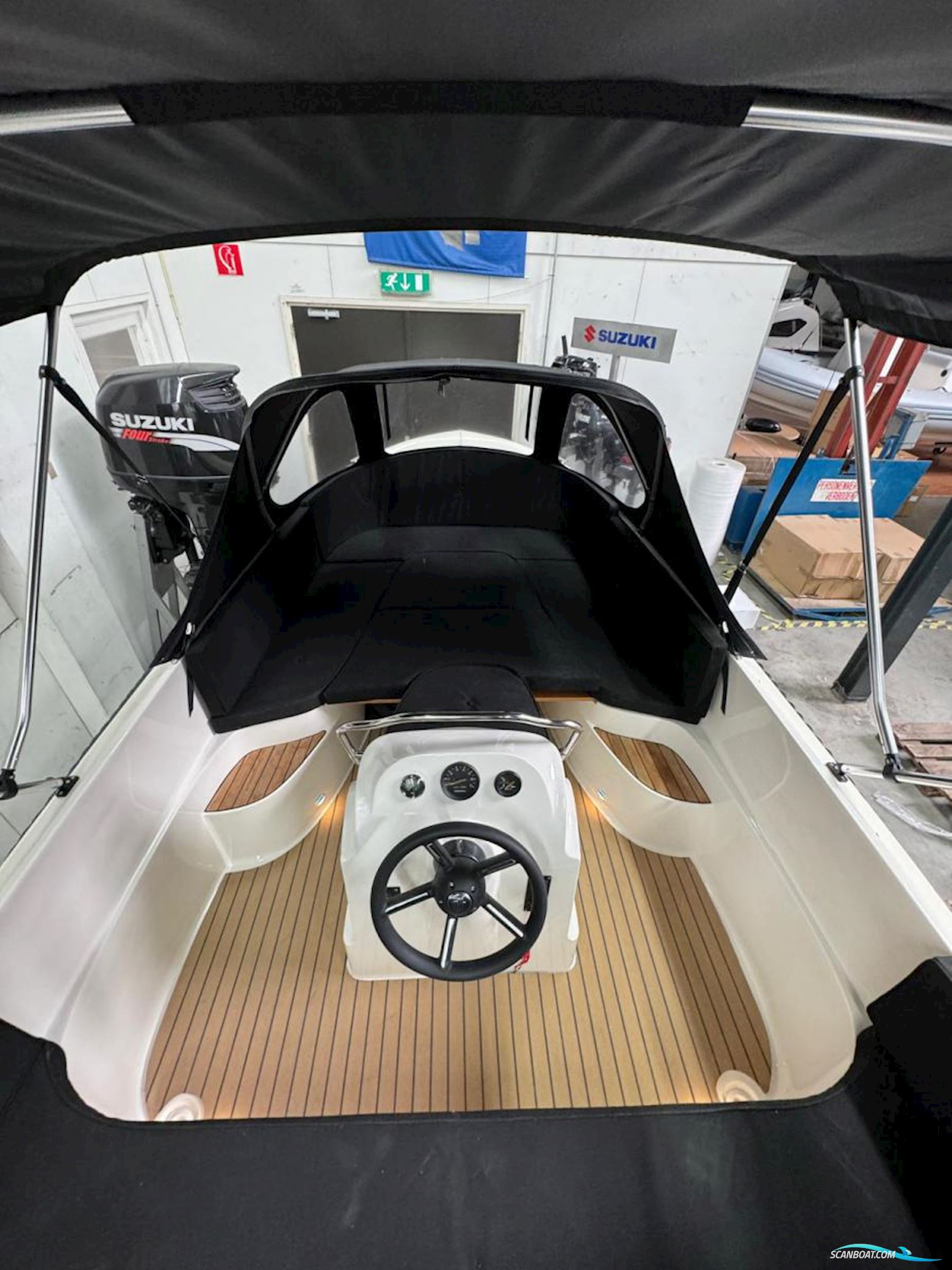 Oud Huijzer 578 Tender