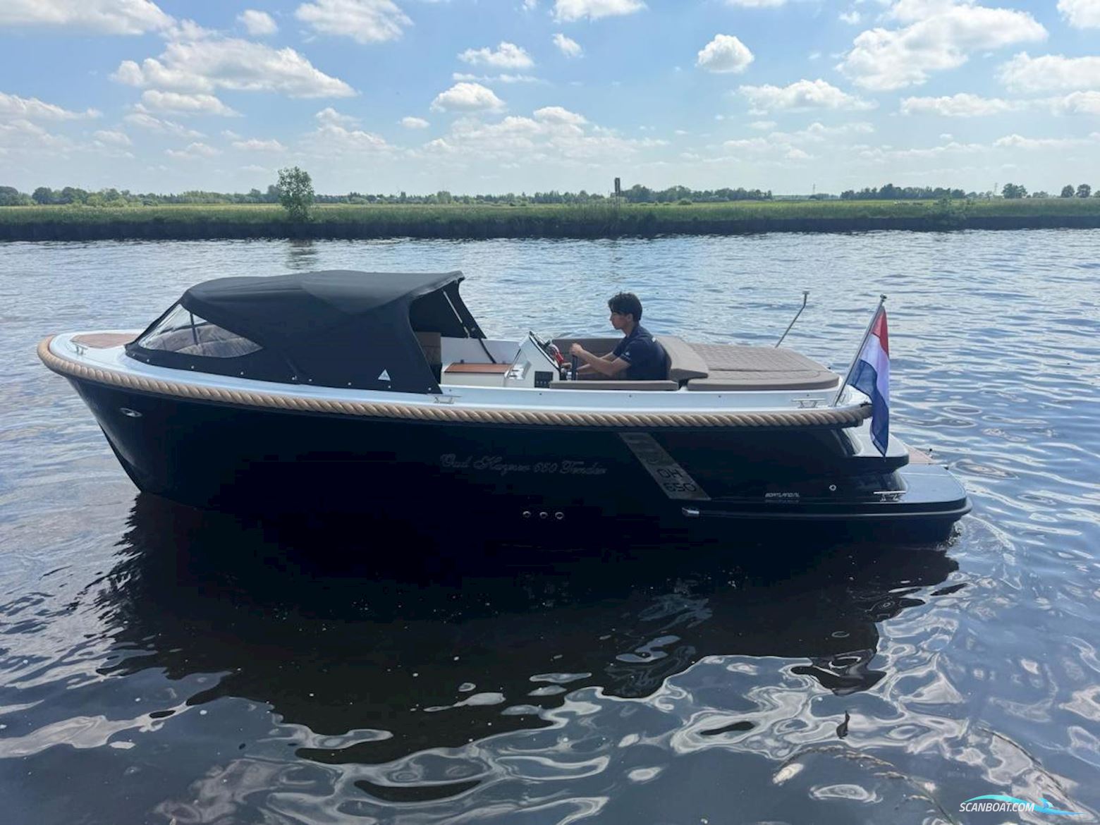 Oud Huijzer 650 Tender