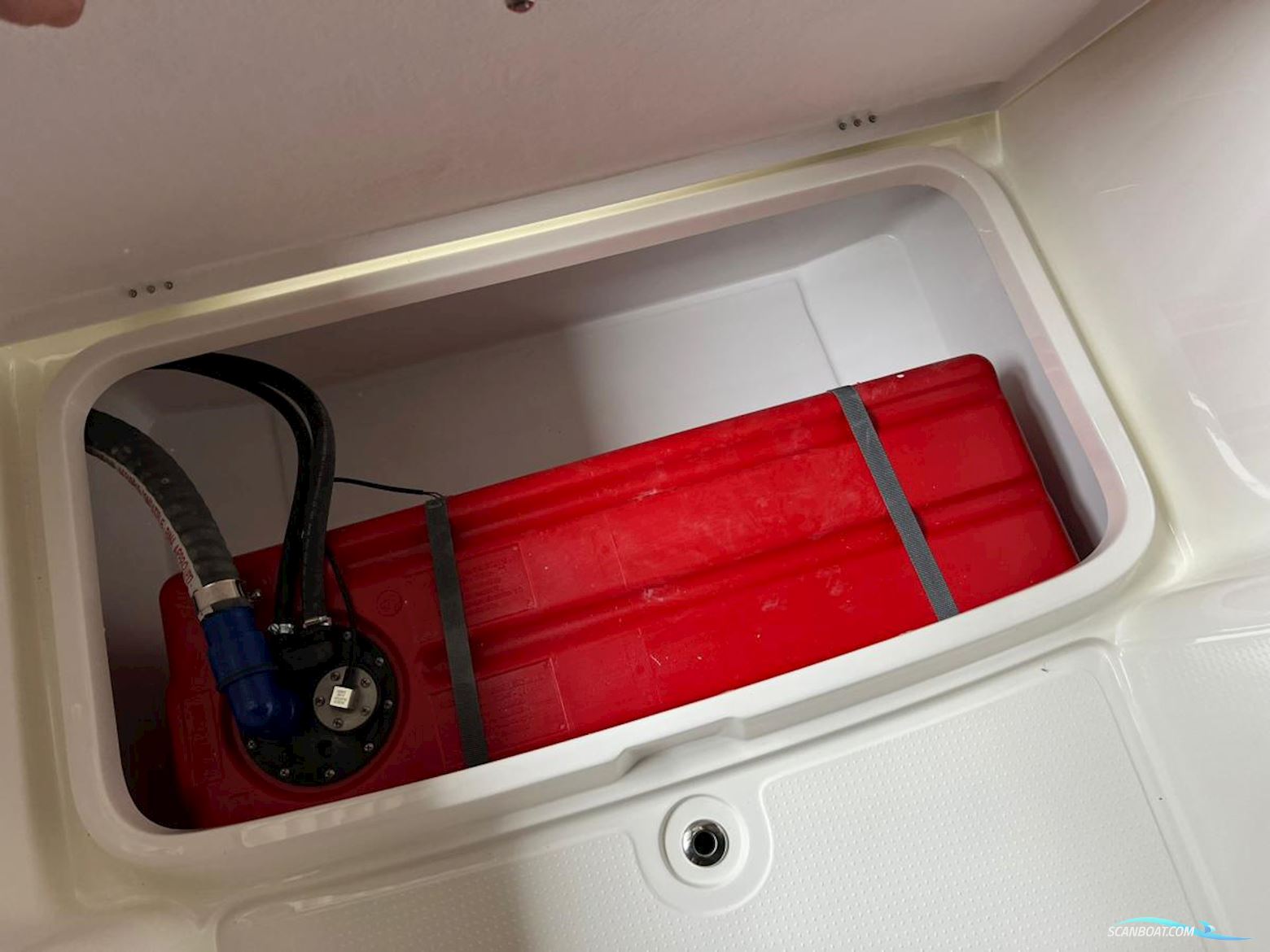 Oud Huijzer 740 Tender