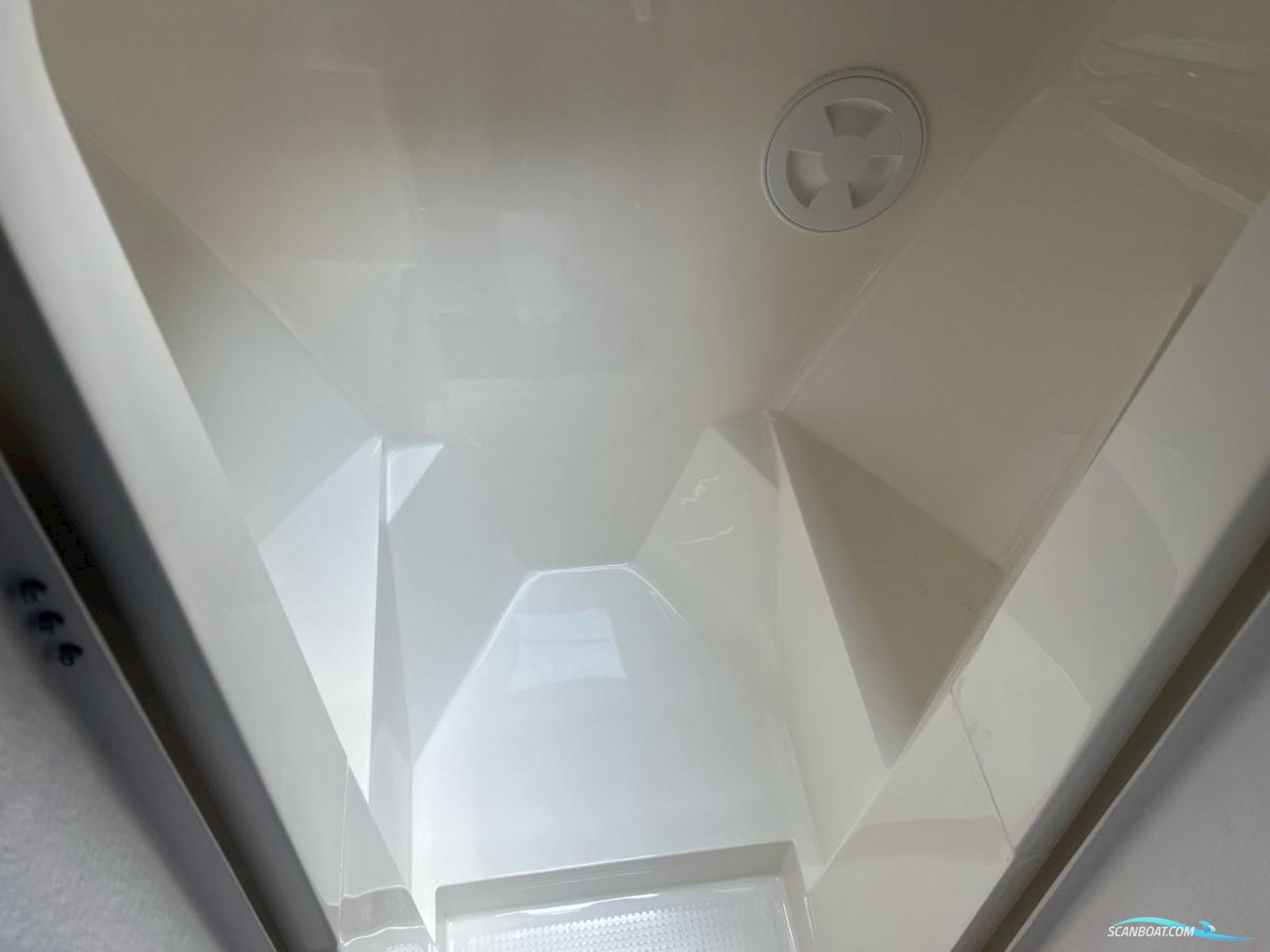 Oud Huijzer 740 Tender