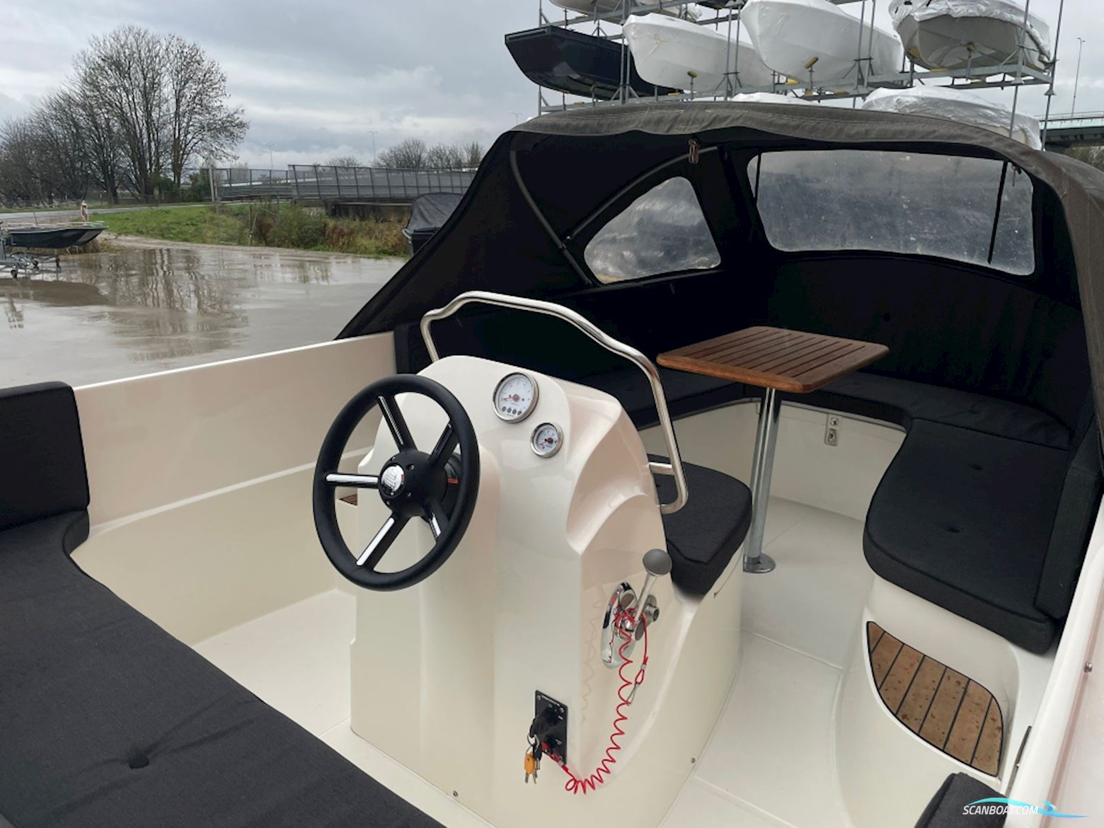 Oudhuijzer 568 Tender Occasion